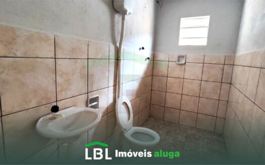 Casa pequena no Jardim Nova Suíça em Bueno Brandão-MG