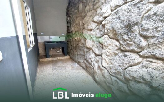 Ótima casa no Jardim Nova Suíça em Bueno Brandão-MG