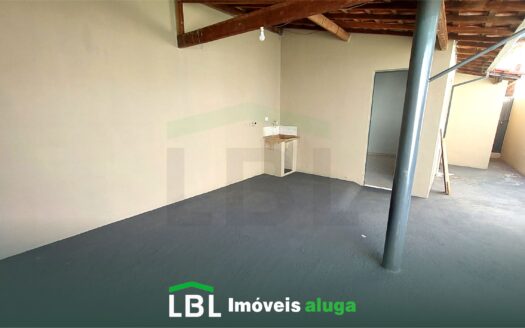 Ótima casa no centro de Bueno Brandão-MG