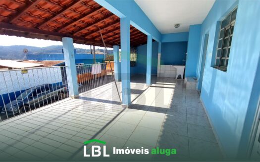 Ótima casa no Jardim Santa Maria em Bueno Brandão-MG