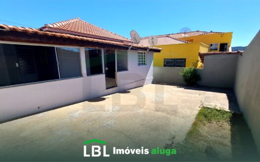 Ótima casa no Jardim Nova Suíça em Bueno Brandão-MG