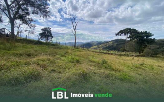 Terreno em Bueno Brandão, Minas Gerais