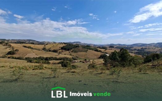 Terreno à venda em Bueno Brandão