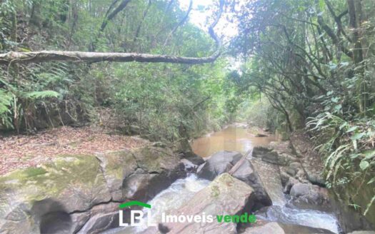 Terreno de 20.000 m² em Munhoz – MG