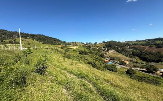 Terreno à venda, 10 mil m² com escritura