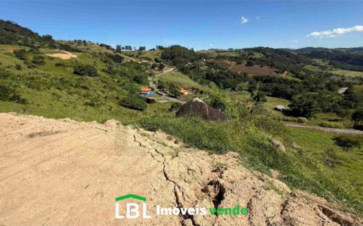 Terreno à venda, 10 mil m² com escritura