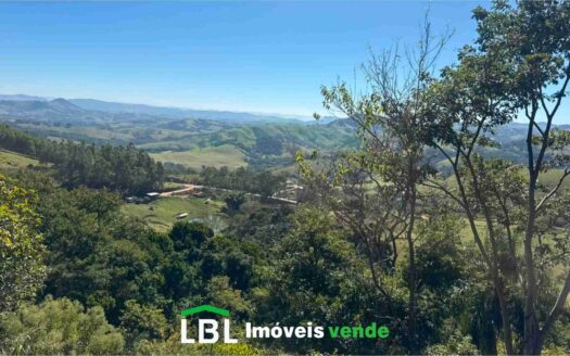 Terrenos entre Bueno Brandão (MG) e Socorro (SP)